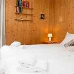 Large Chalet With Panoramic Views Шале